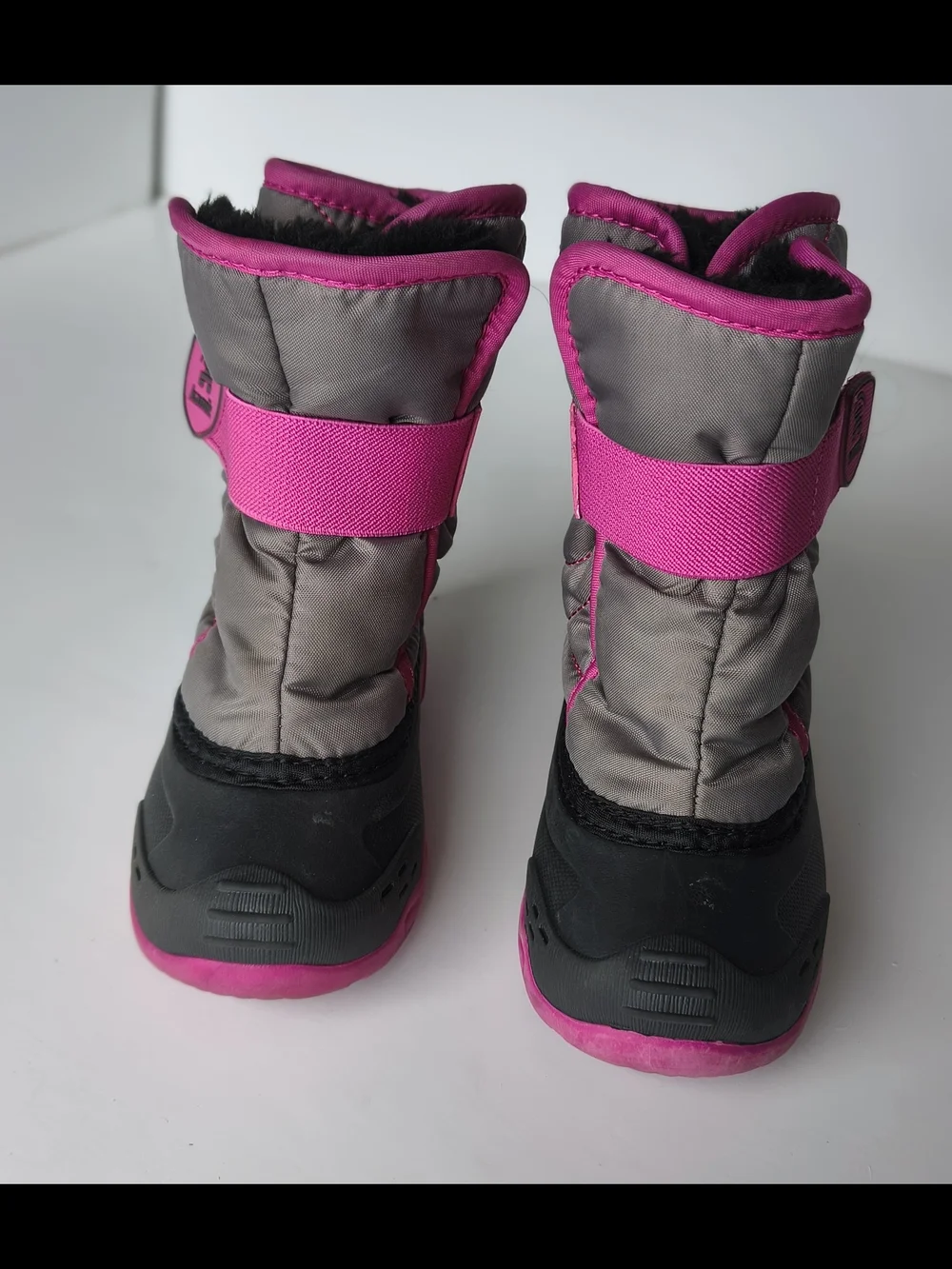 Kamik Snowbug 5 Toddler Winter Boots Size 9/26 Gray/Pink Waterproof Insulated